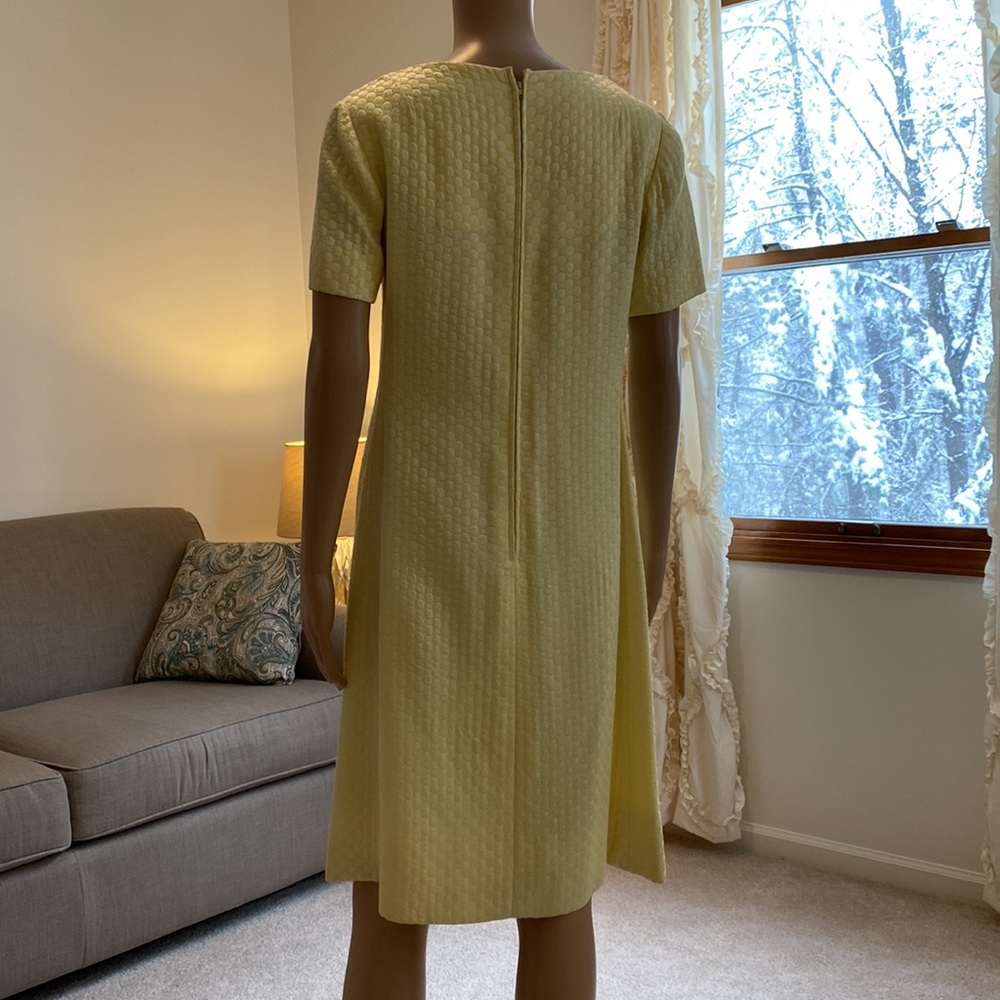 Vintage 1950s Fabulous Yellow Dress, Original Rhinestone Pin and Matching Belt - Picture 8 of 13